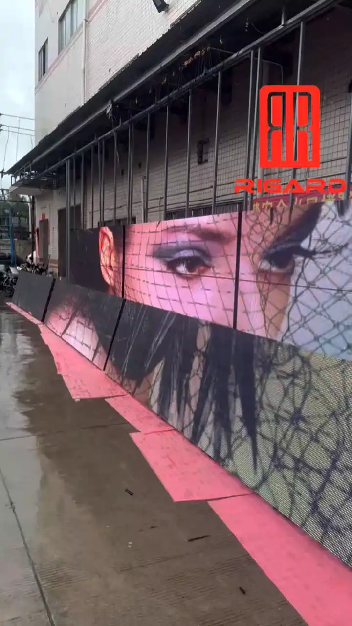 Perimeter LED Display Performance in Heavy Rain